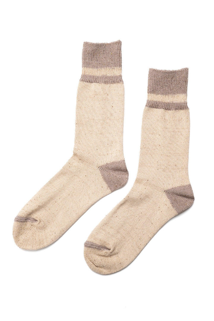 Daily Sock 04 - Ecru