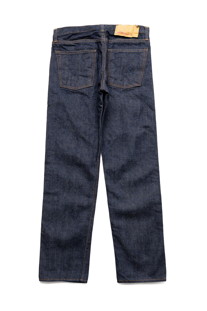 712-3 Low Rise Tapered Straight Jeans