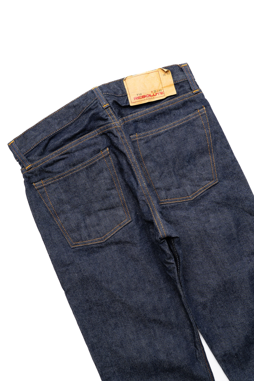 712-3 Low Rise Tapered Straight Jeans